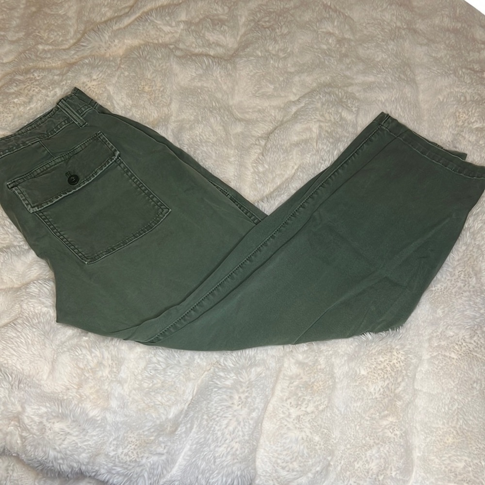 Cropped girlfriend pants size 4 and size 6 wide leg pants